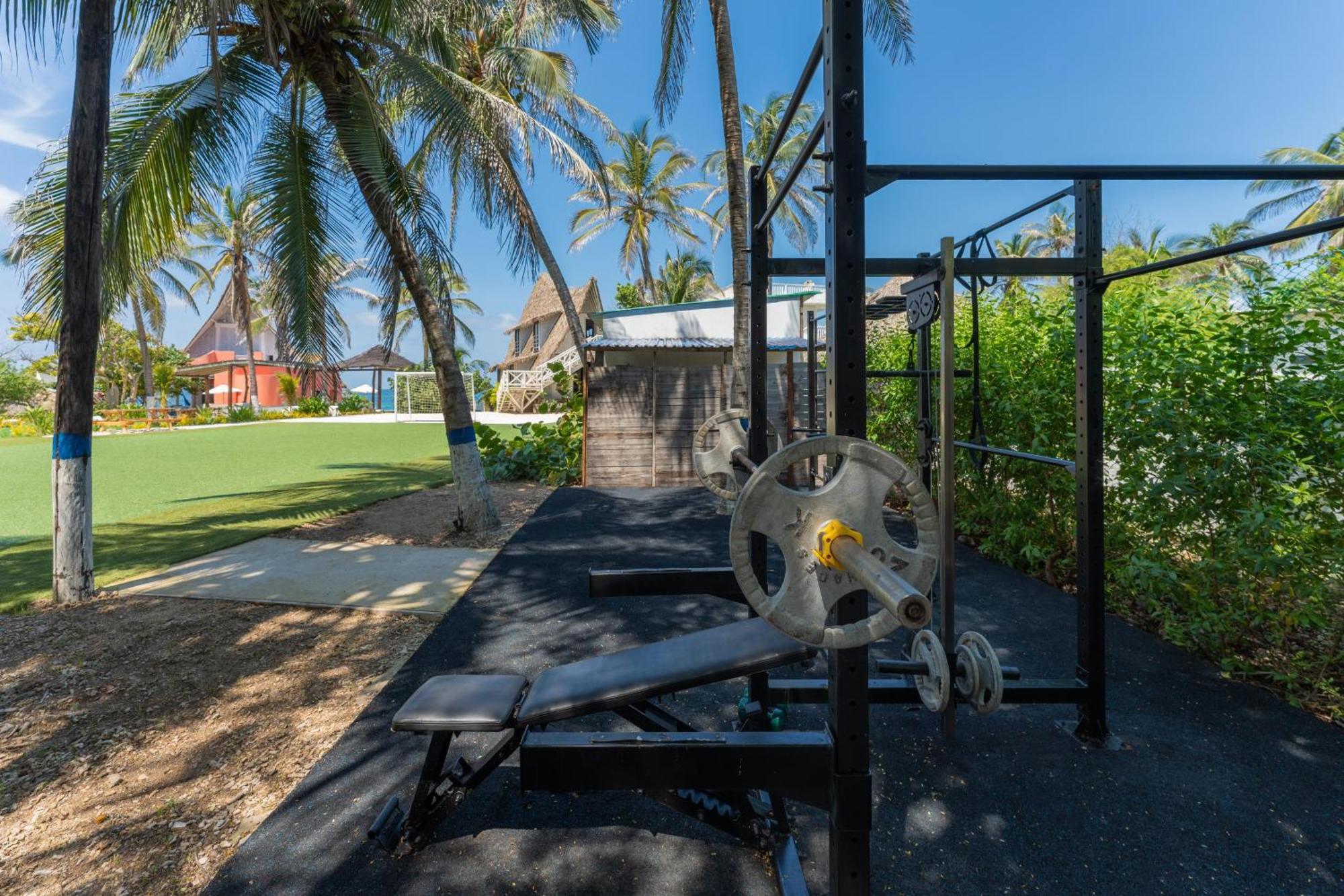 Hotel Isla Matamba 5*