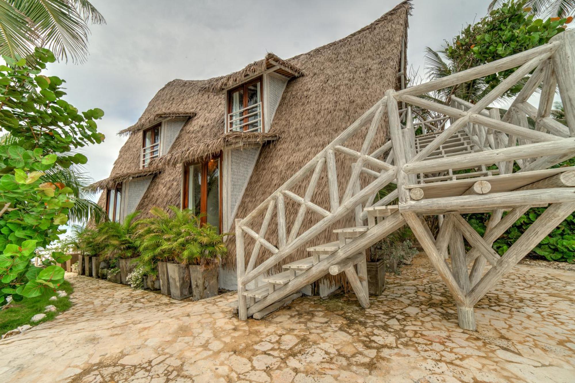 Isla Matamba 5*