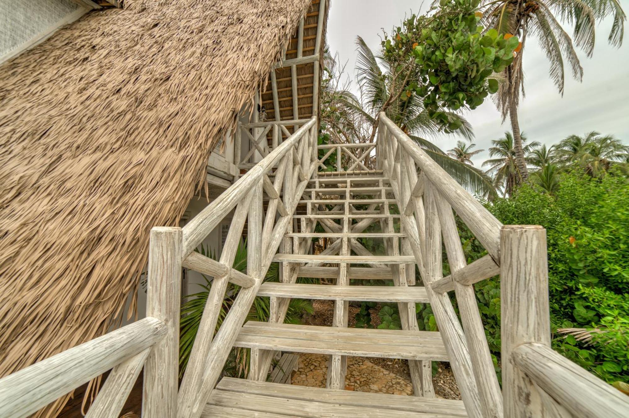 Isla Matamba Isla Grande (Cartagena)